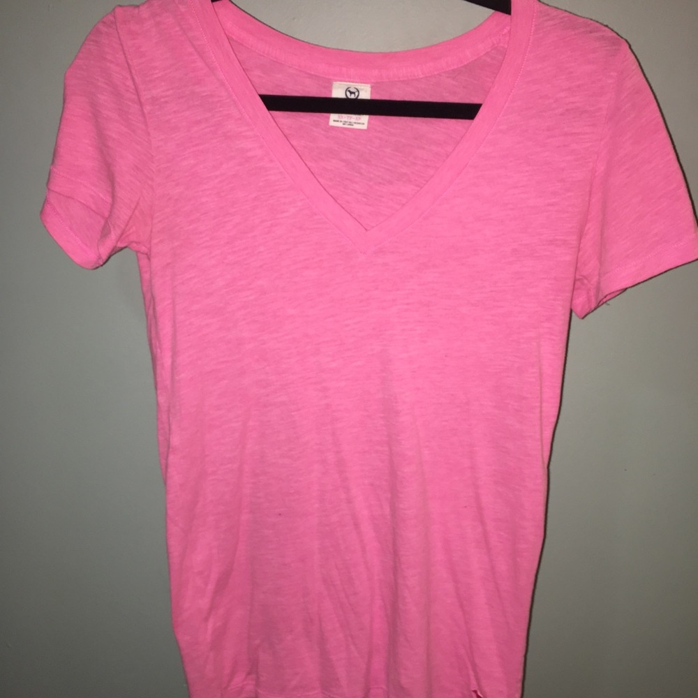 Victoria’s Secret Pink tee